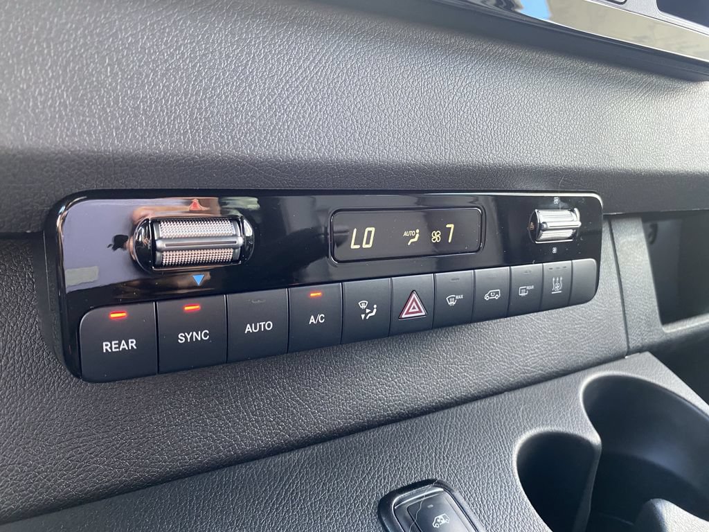 New 2026 Mercedes-Benz Sprinter 2500 image 9