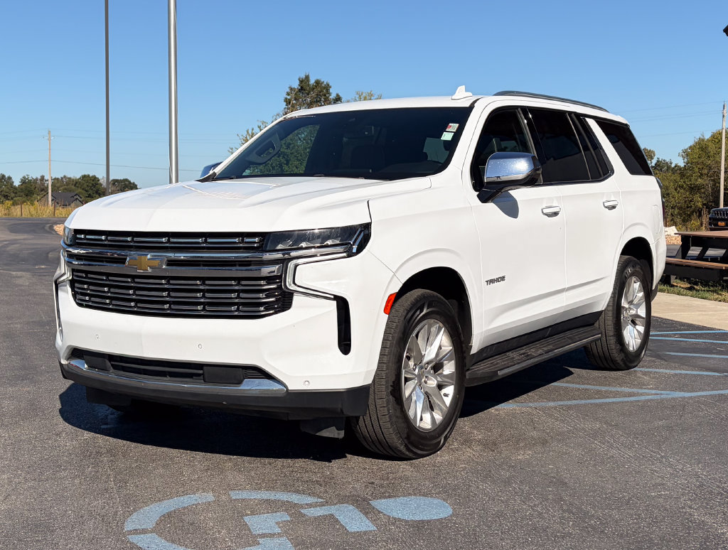 Used 2023 Chevrolet Tahoe Premier AWD/4WD image 16