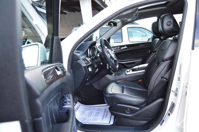 Used 2014 Mercedes-Benz GL 450 GL 450 4MATIC AWD 4dr SUV image 46