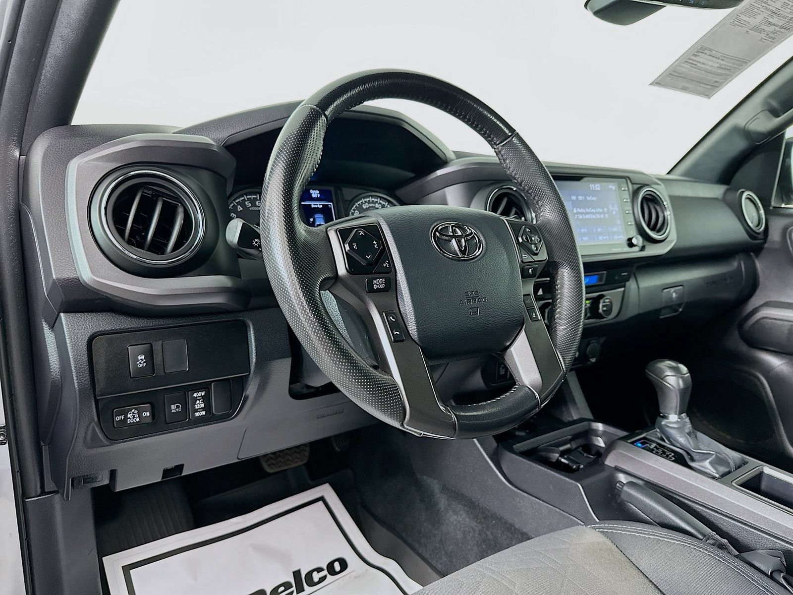 Certified 2023 Toyota Tacoma TRD Off-Road w/ Technology Package AWD/4WD image 9