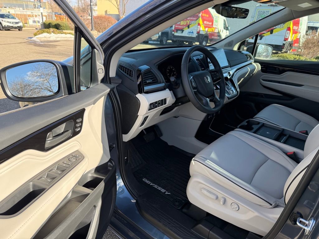 Certified 2026 Honda Odyssey Touring image 14