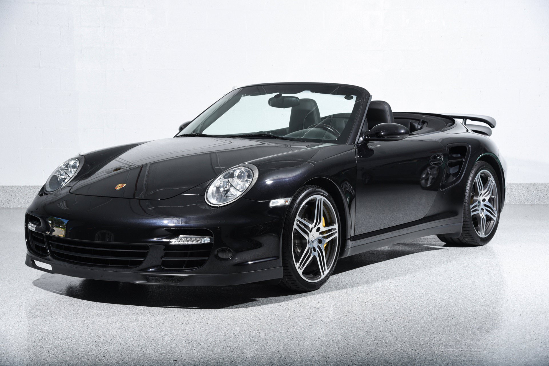Used 2008 Porsche 911 Turbo AWD/4WD image 2