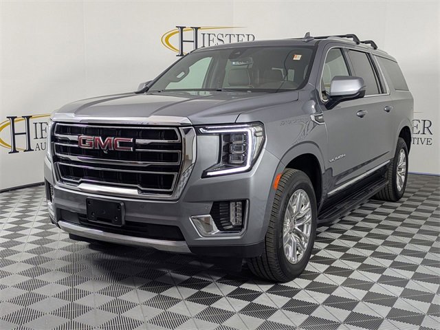 Used 2021 GMC Yukon XL SLT w/ SLT Premium Package image 5