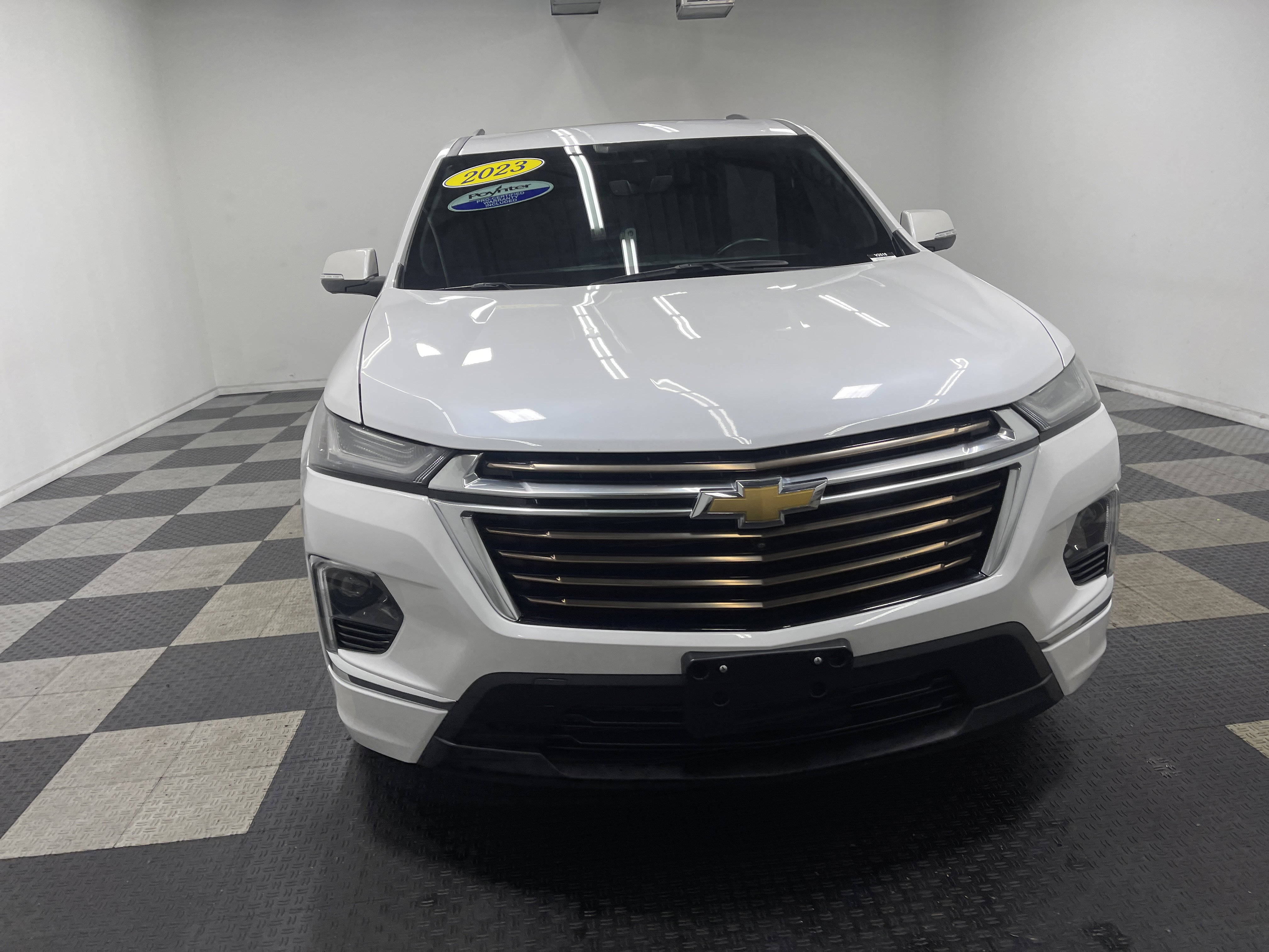 Used 2023 Chevrolet Traverse High Country image 7