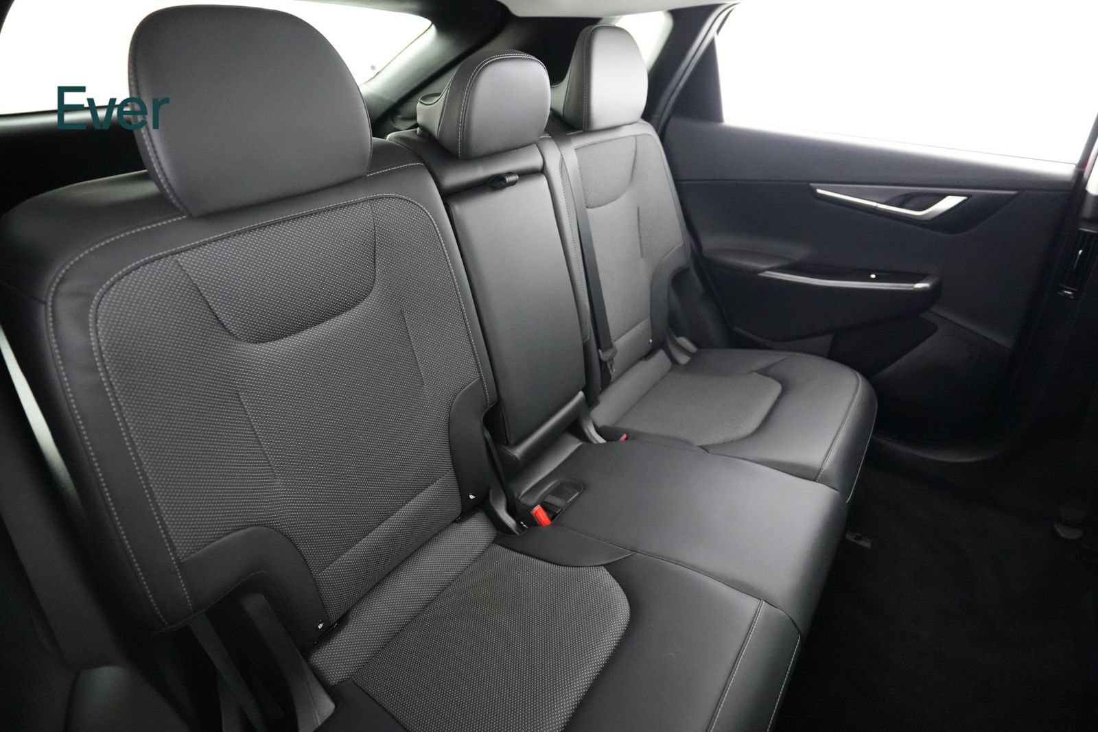 Used 2024 Kia EV6 Light RWD image 5