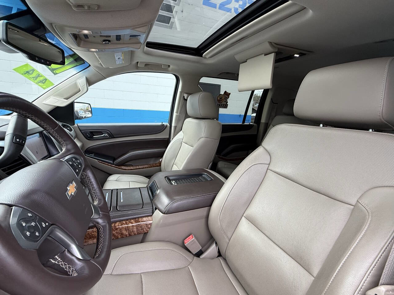 Used 2016 Chevrolet Suburban LTZ AWD/4WD image 10