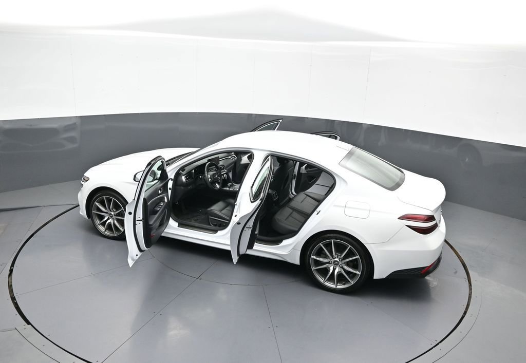 Used 2023 Genesis G70 2.0T AWD/4WD image 43