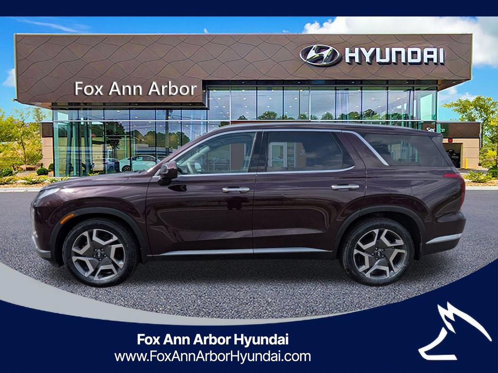Used 2023 Hyundai Palisade Limited AWD/4WD image 2