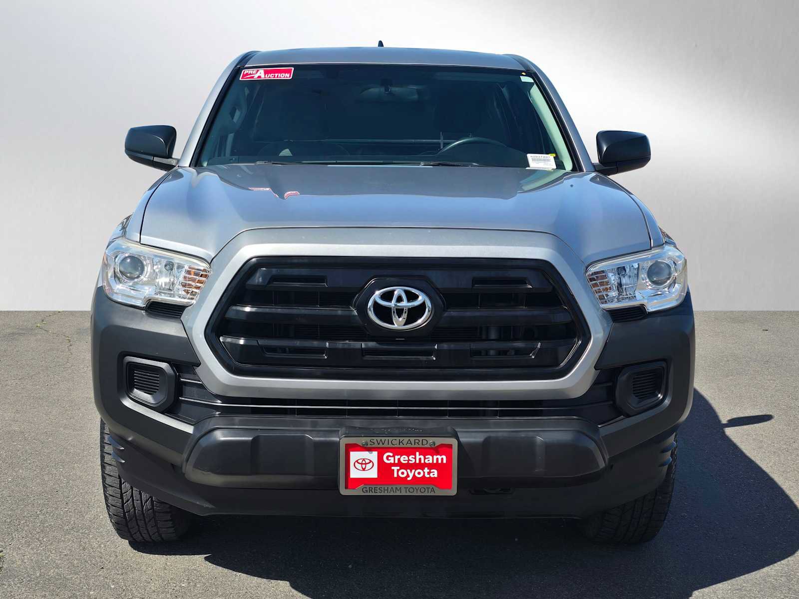 Used 2017 Toyota Tacoma SR RWD image 10