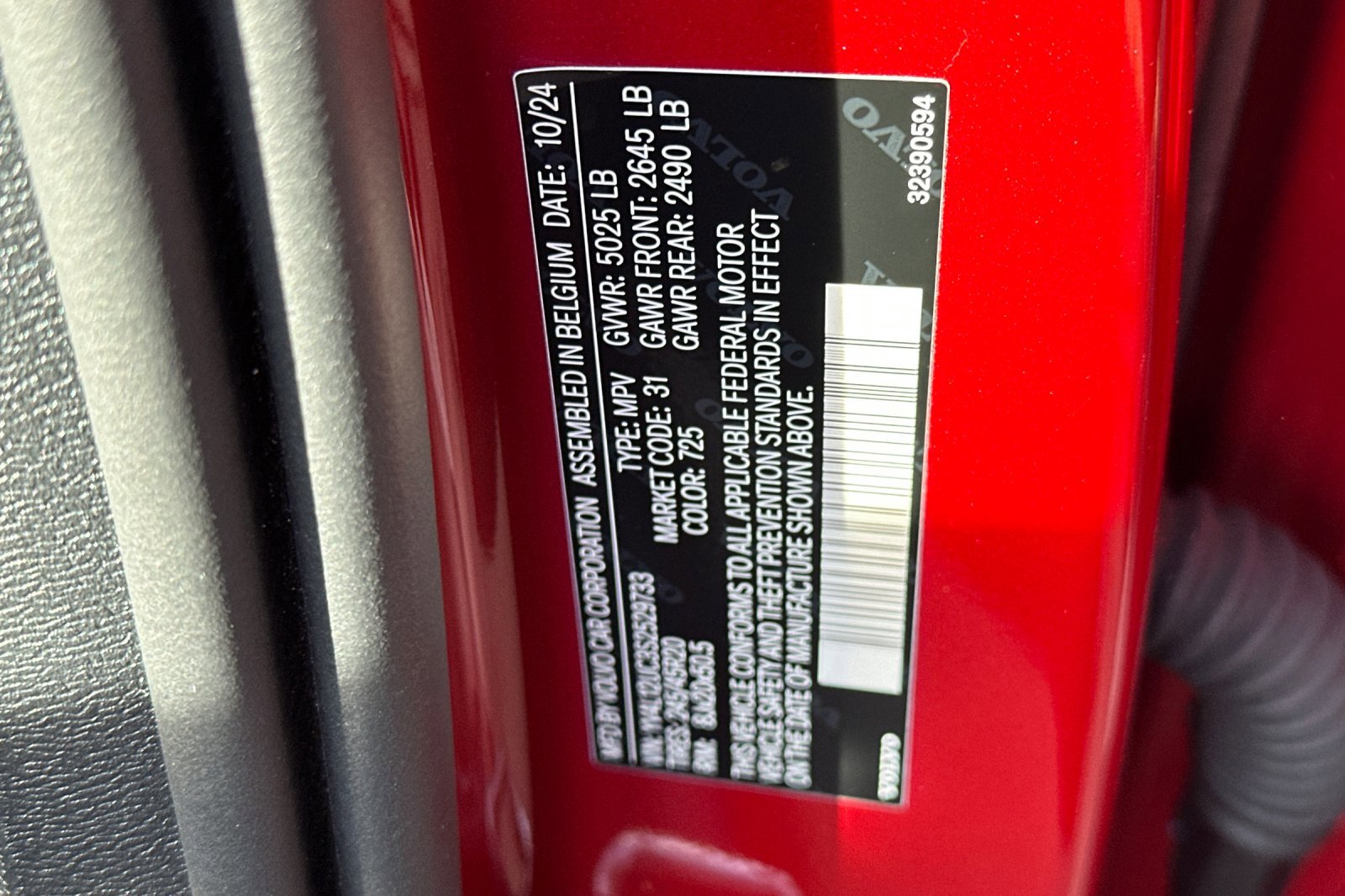 New 2025 Volvo XC40 B5 Plus image 35