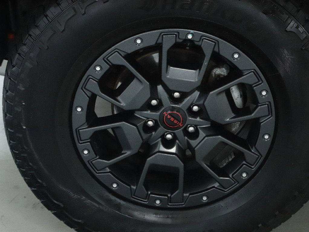 Certified 2022 Nissan Frontier PRO-4X w/ Pro-4X Premium Package image 38