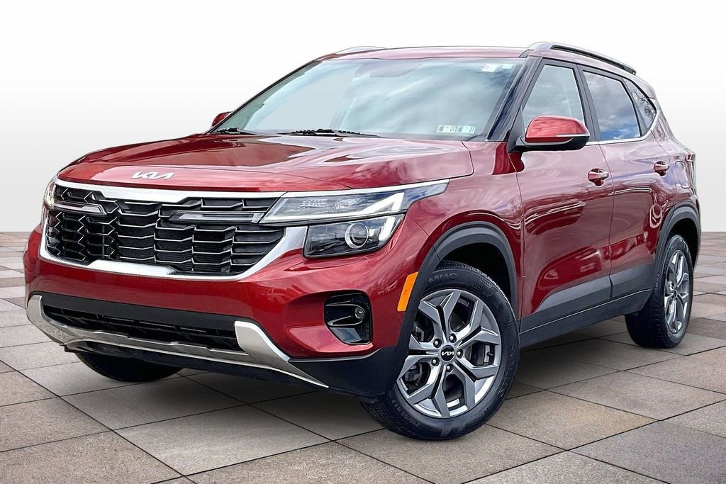 Used 2024 Kia Seltos S image 2