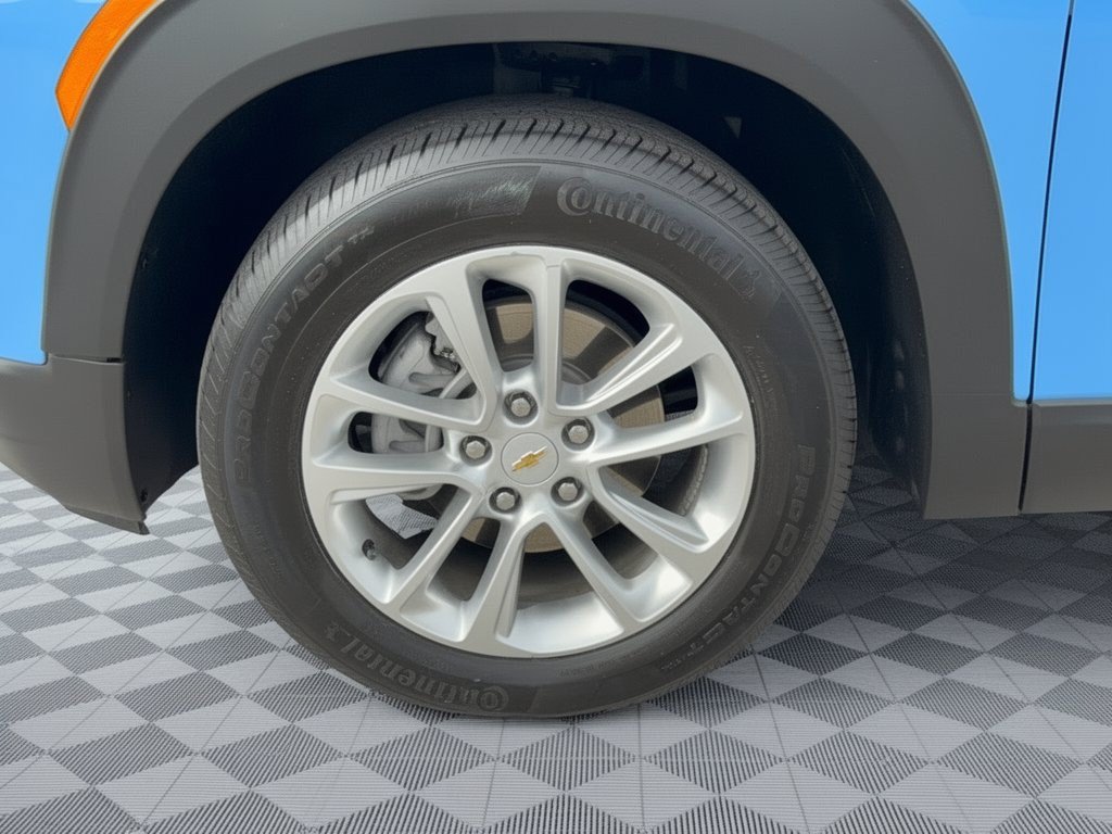 Certified 2024 Chevrolet TrailBlazer LS w/ LS Convenience Package FWD image 13