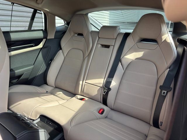 New 2026 Porsche Panamera 4 image 25