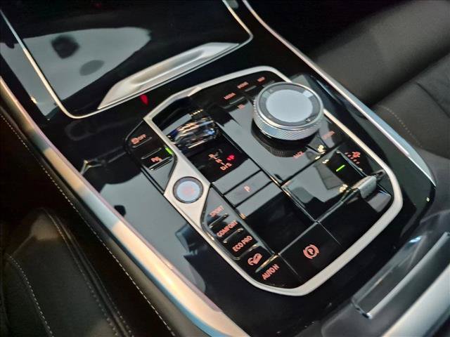 New 2027 BMW X7 M60i AWD/4WD image 15