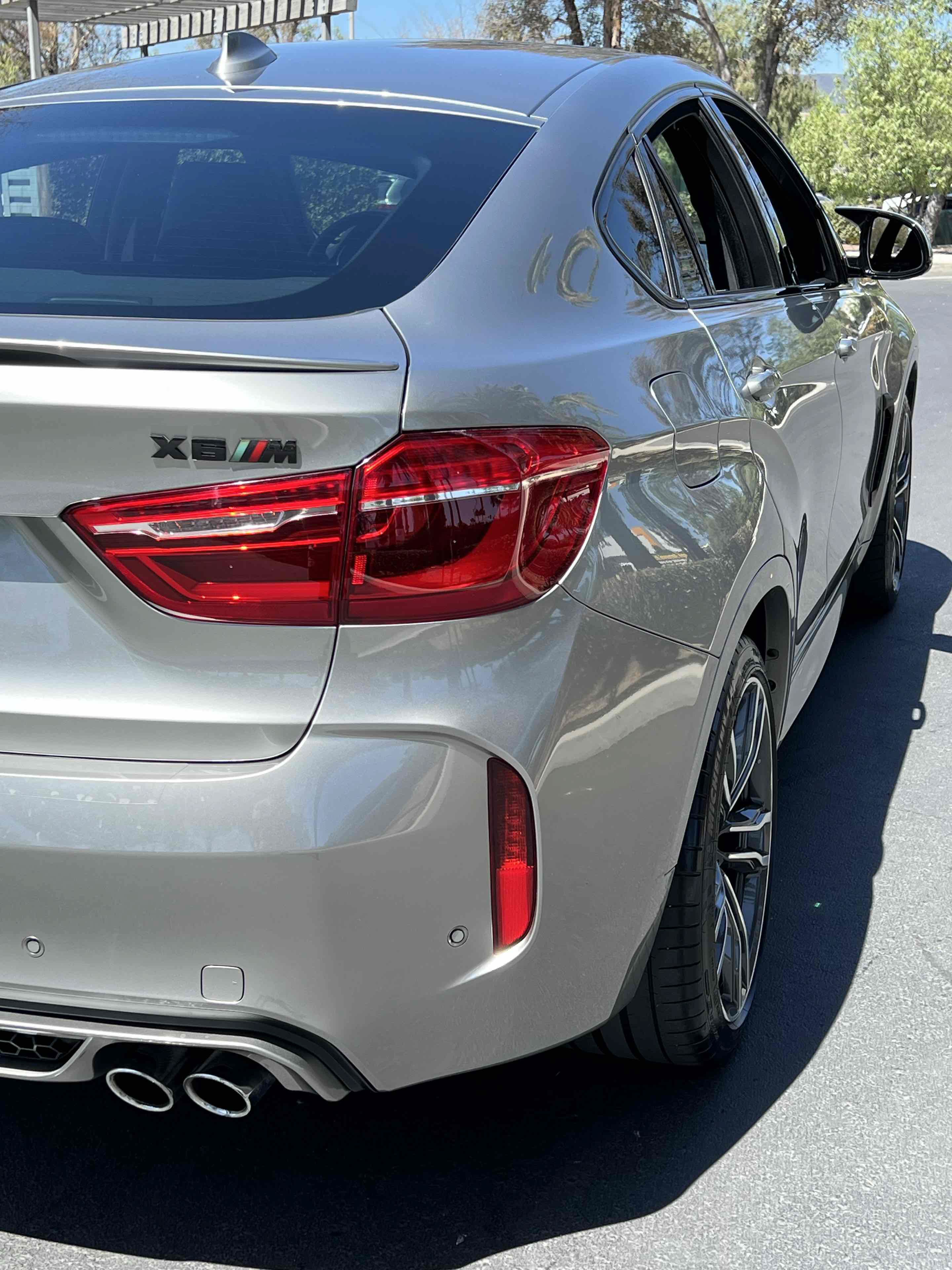 Used 2017 BMW X6 M AWD/4WD image 52