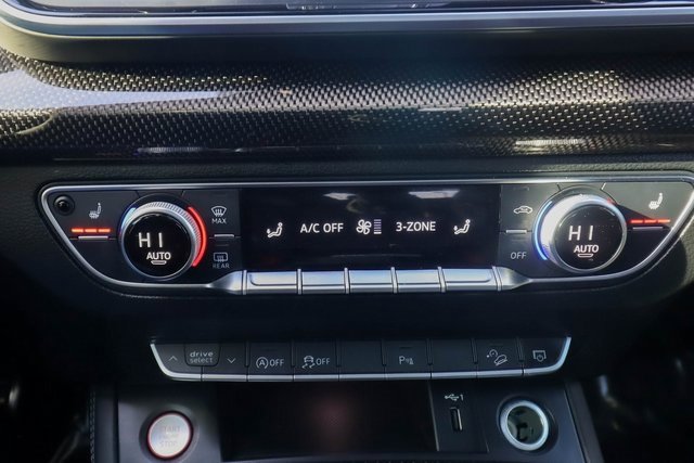 Used 2022 Audi SQ5 Premium Plus w/ Premium Plus Package image 63