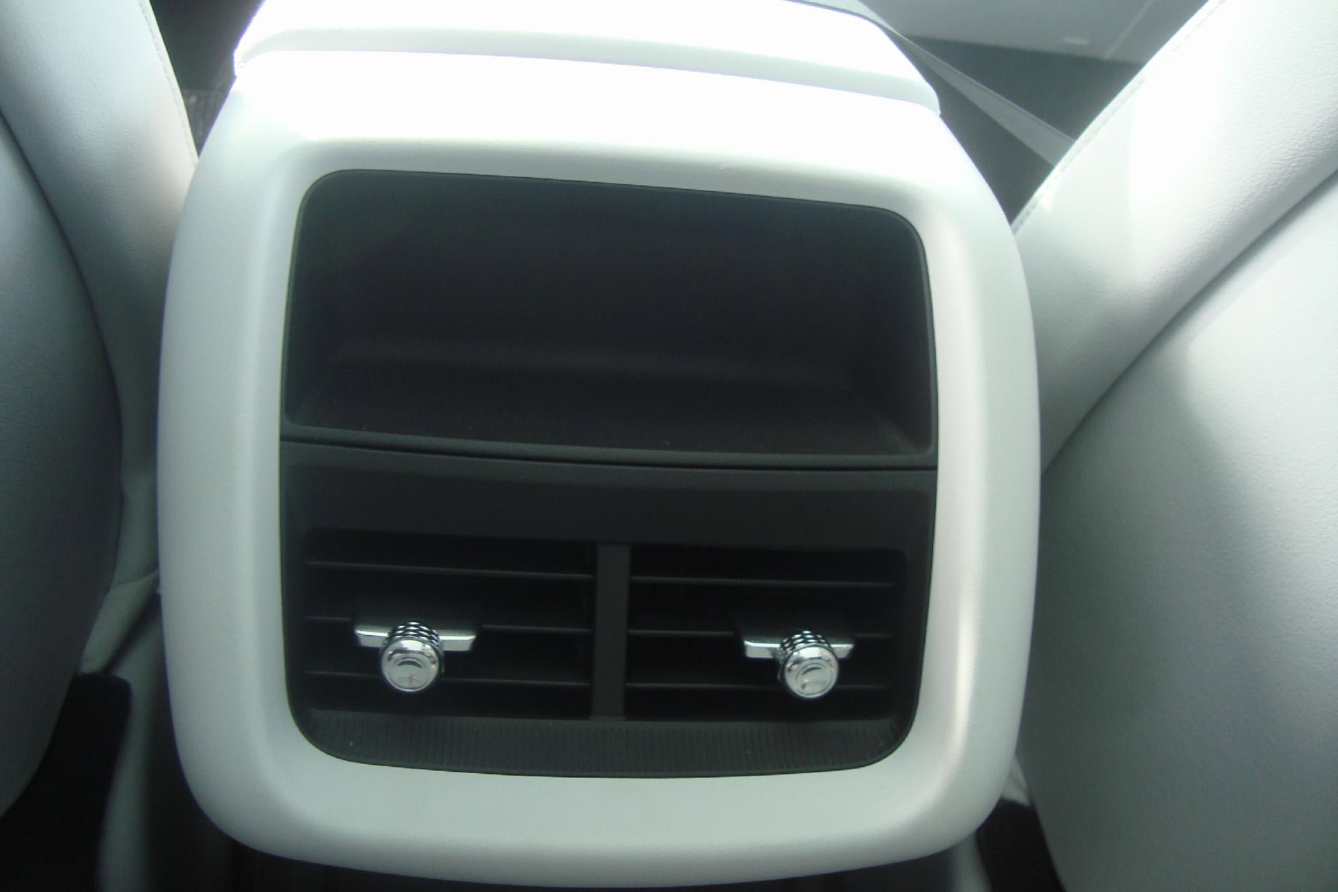 Used 2024 Cadillac Lyriq Luxury image 19