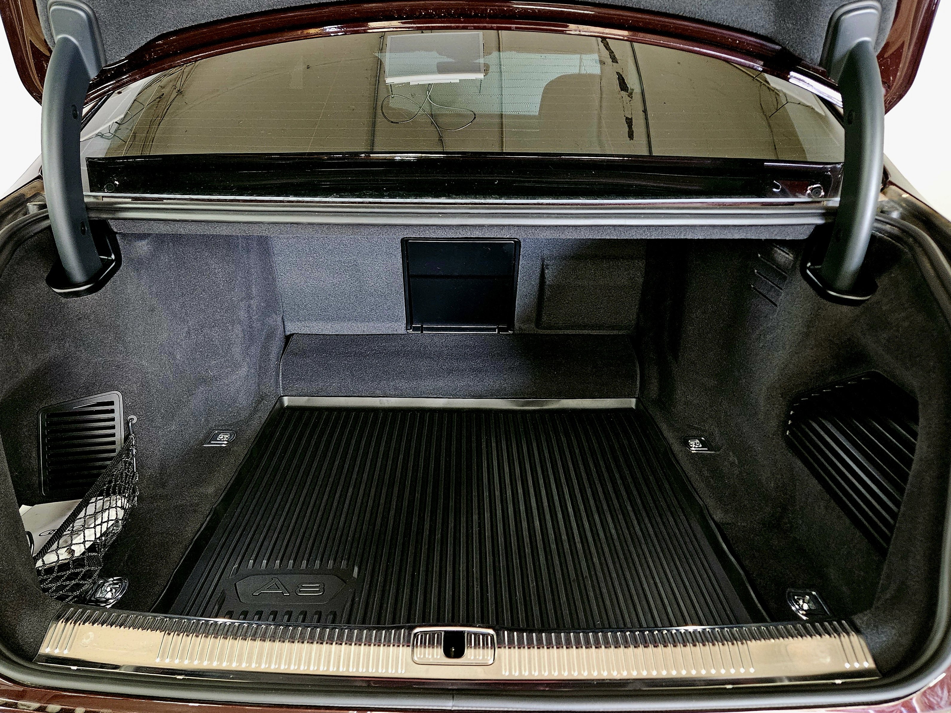 Used 2021 Audi A8 L 3.0T image 16