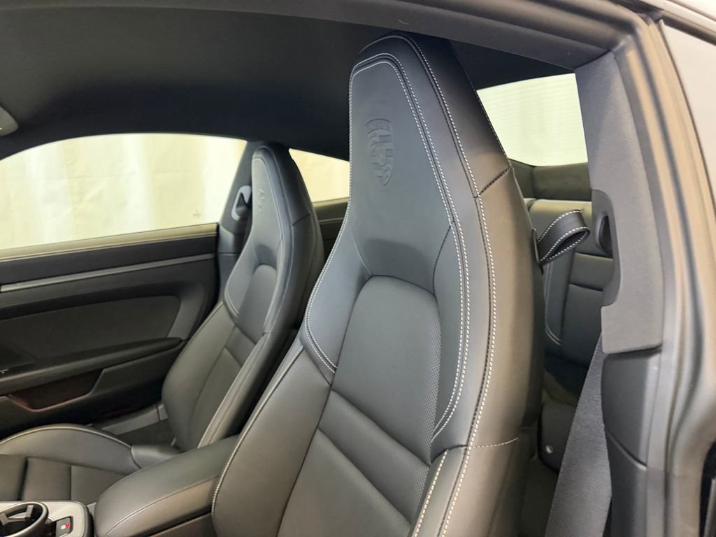 Certified 2025 Porsche 911 Carrera RWD image 22