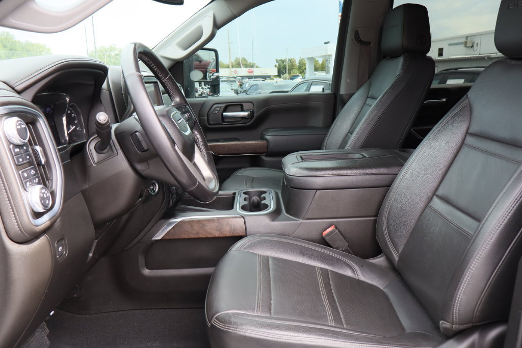 Used 2022 GMC Sierra 3500 Denali AWD/4WD image 22