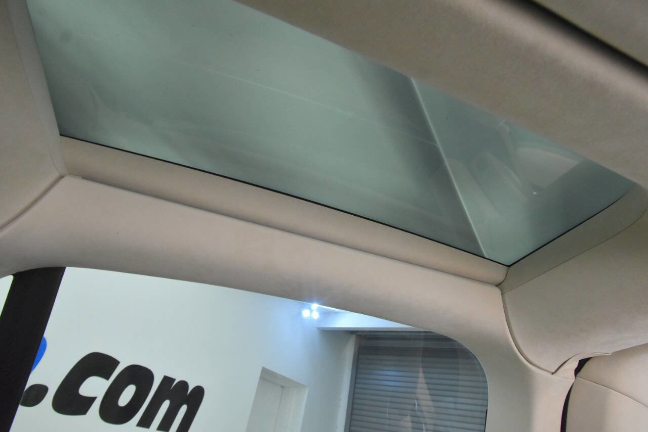 Used 2017 Tesla Model X 75D image 41