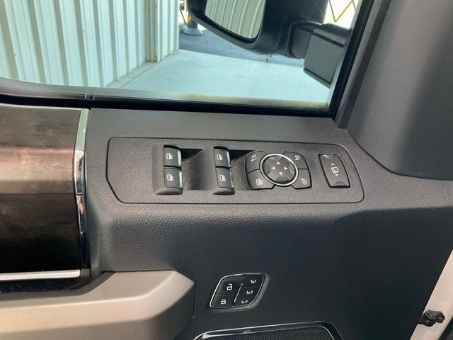 Used 2022 Ford F350 Lariat w/ Chrome Package AWD/4WD image 8