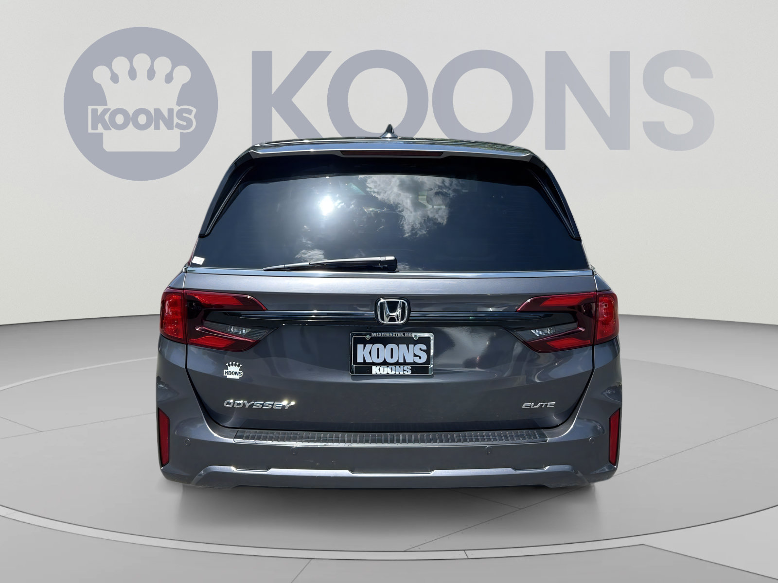 Used 2025 Honda Odyssey Elite image 5