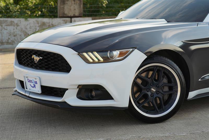 Used 2015 Ford Mustang Coupe RWD image 9