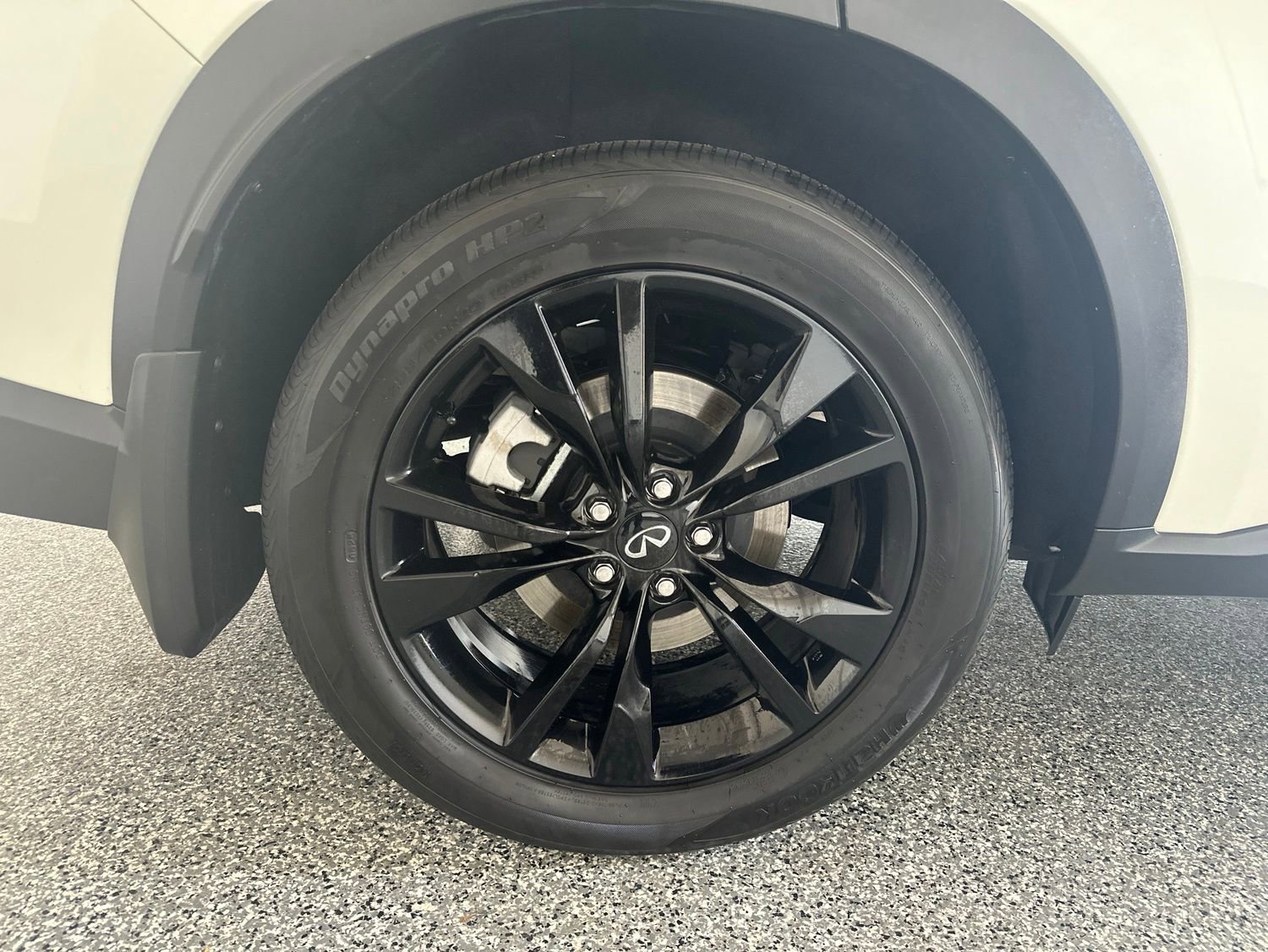 Certified 2025 INFINITI QX60 Luxe w/ Black Edition FWD image 30
