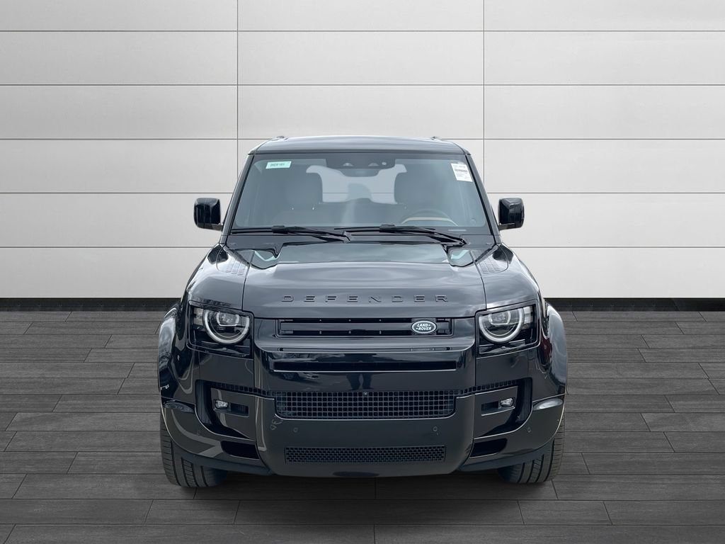 New 2026 Land Rover Defender 110 X-Dynamic SE AWD/4WD image 8