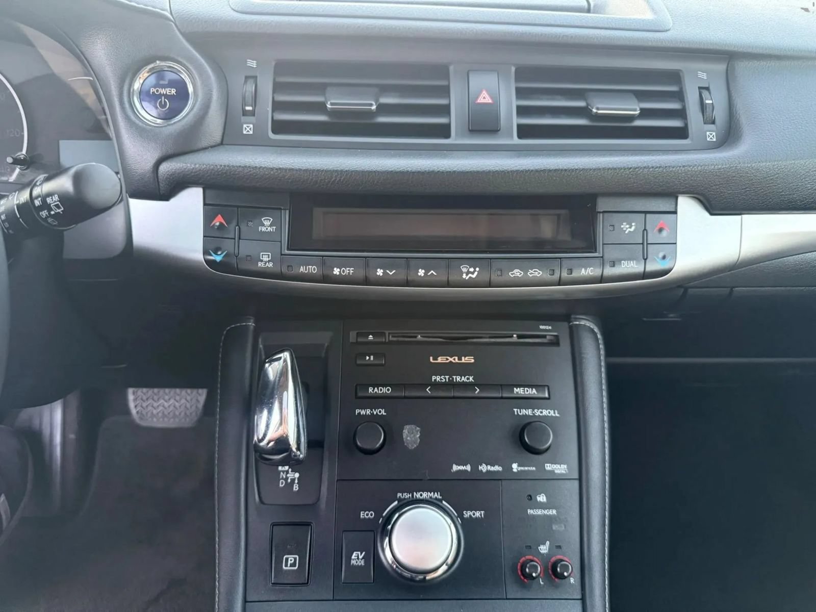 Used 2013 Lexus CT 200h w/ Premium Pkg w/Navigation FWD image 16