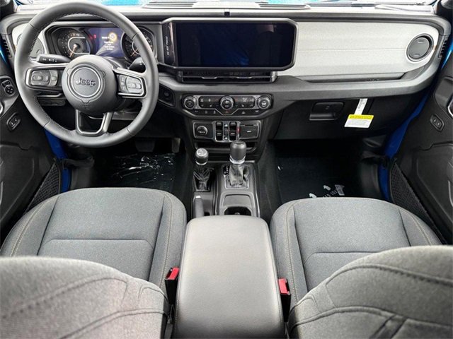 New 2025 Jeep Gladiator Sport image 13