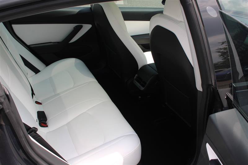 Used 2018 Tesla Model 3 Mid Range RWD image 11