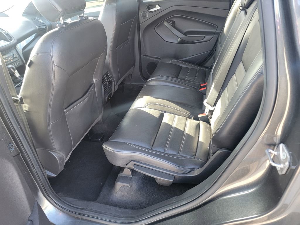 Used 2018 Ford Escape Titanium AWD/4WD image 12