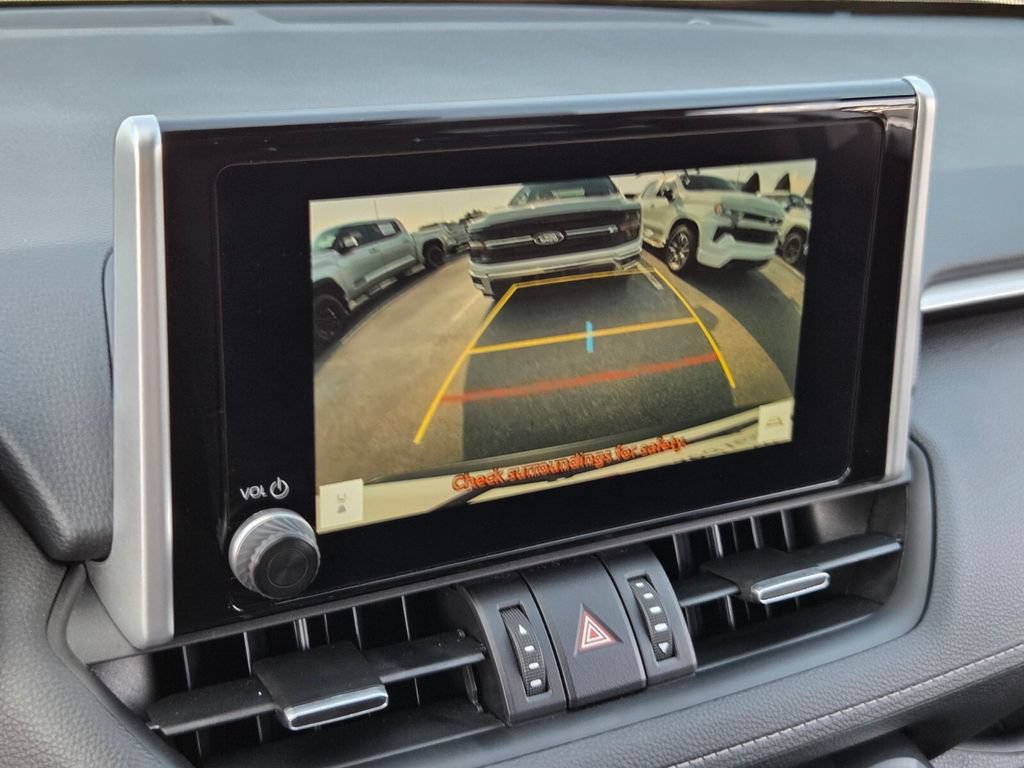 Used 2025 Toyota RAV4 XLE Premium FWD image 23