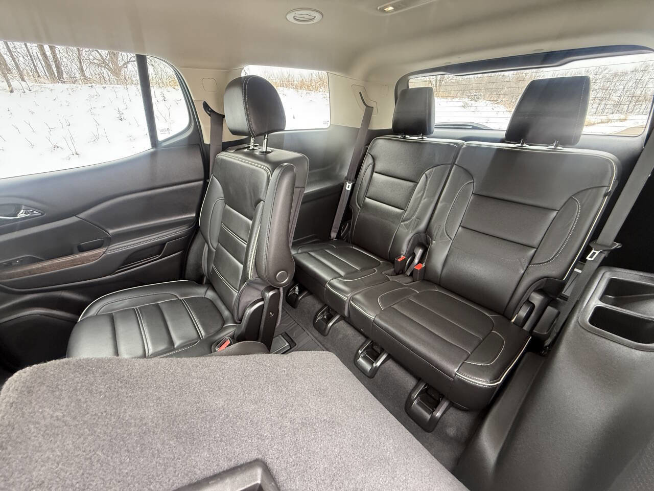 Used 2023 GMC Acadia Denali w/ Trailering Package AWD/4WD image 11