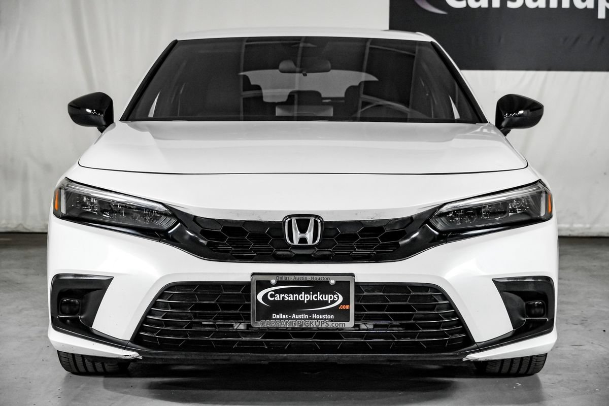 Used 2023 Honda Civic Sport image 3