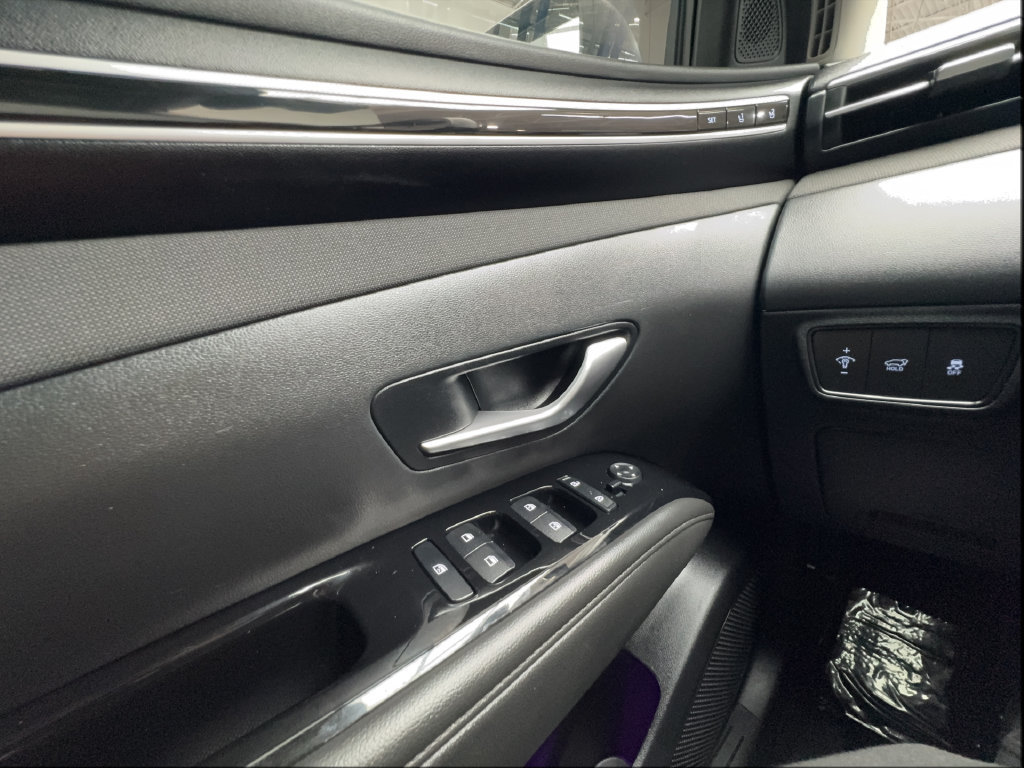 Used 2022 Hyundai Tucson Limited AWD/4WD image 49