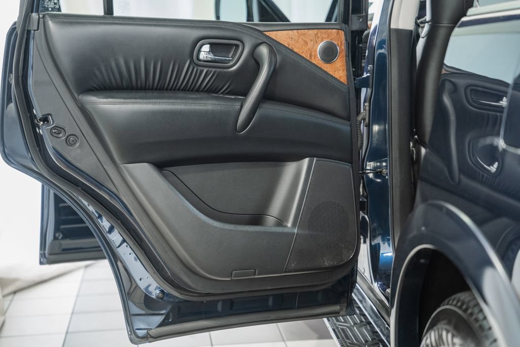 Used 2021 Nissan Armada SL w/ Captain's Chairs Package AWD/4WD image 33