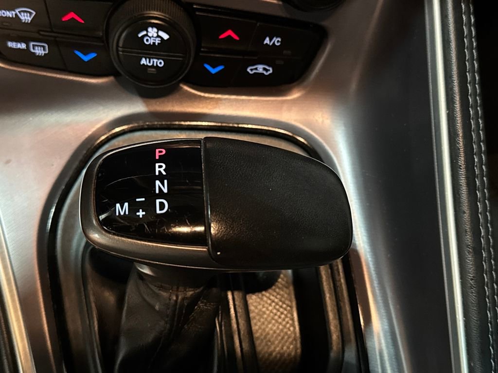 Used 2019 Dodge Challenger R/T image 11