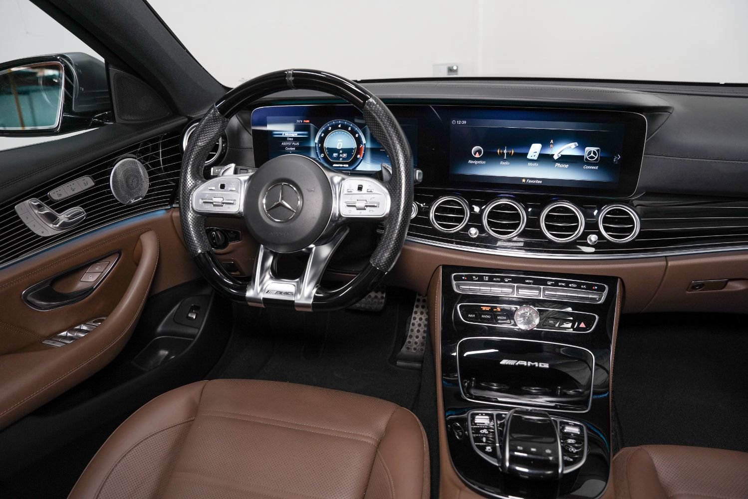 Used 2020 Mercedes-Benz E 63 AMG S image 40