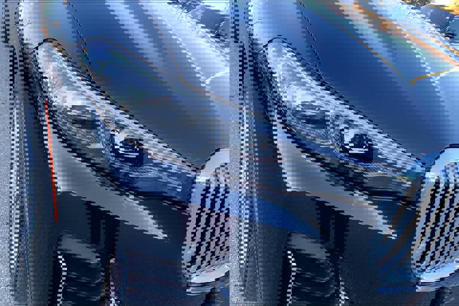 Used 2019 BMW X7 xDrive40i w/ Cold Weather Package image 26