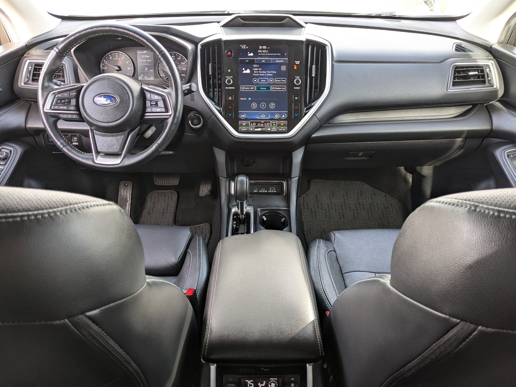 Used 2023 Subaru Ascent Limited w/ Technology Package image 32