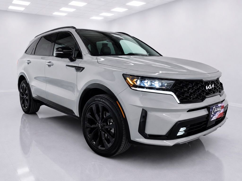 Used 2023 Kia Sorento SX AWD/4WD image 3