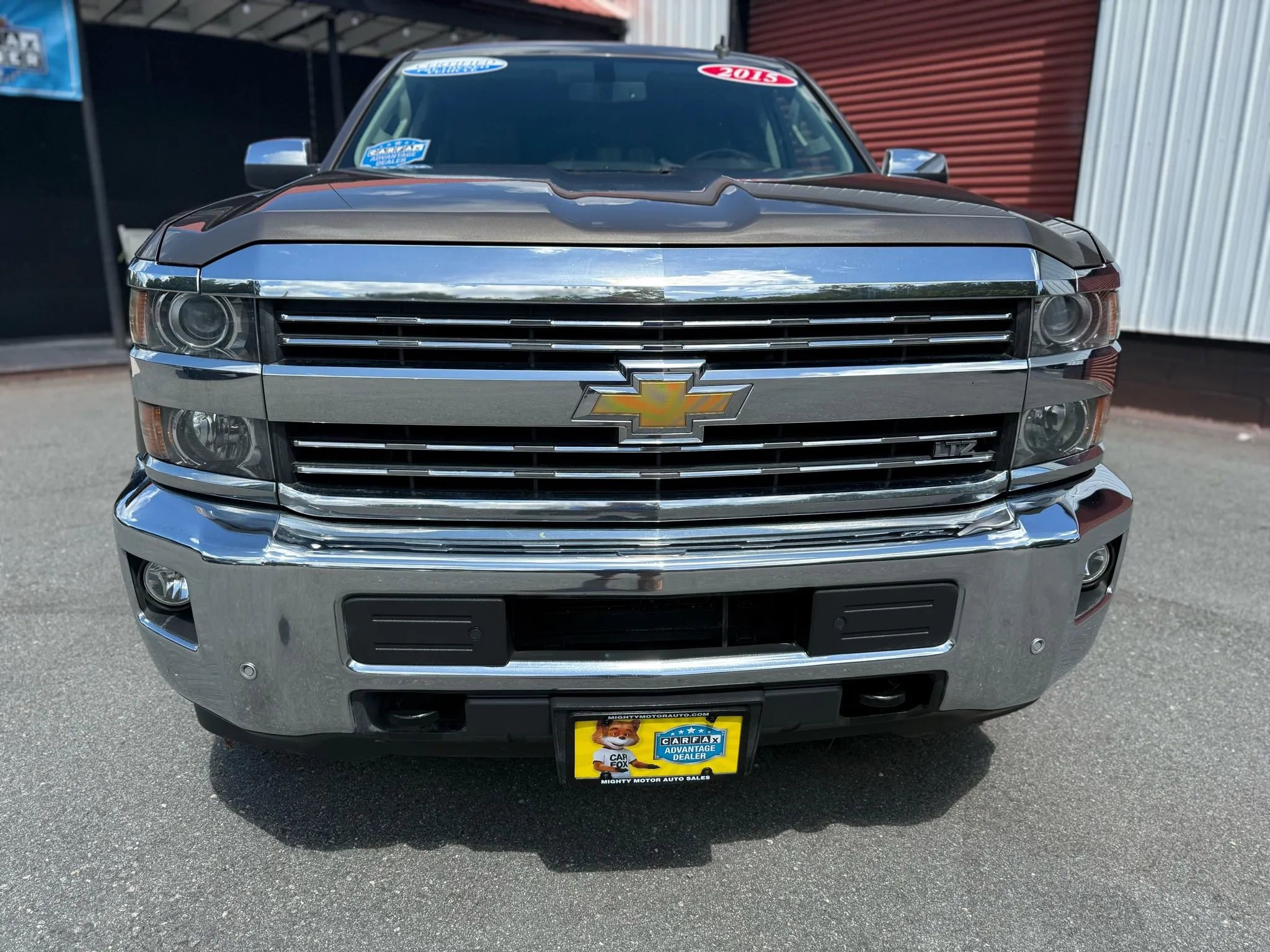 Used 2015 Chevrolet Silverado 2500 LTZ w/ LTZ Plus Package image 3