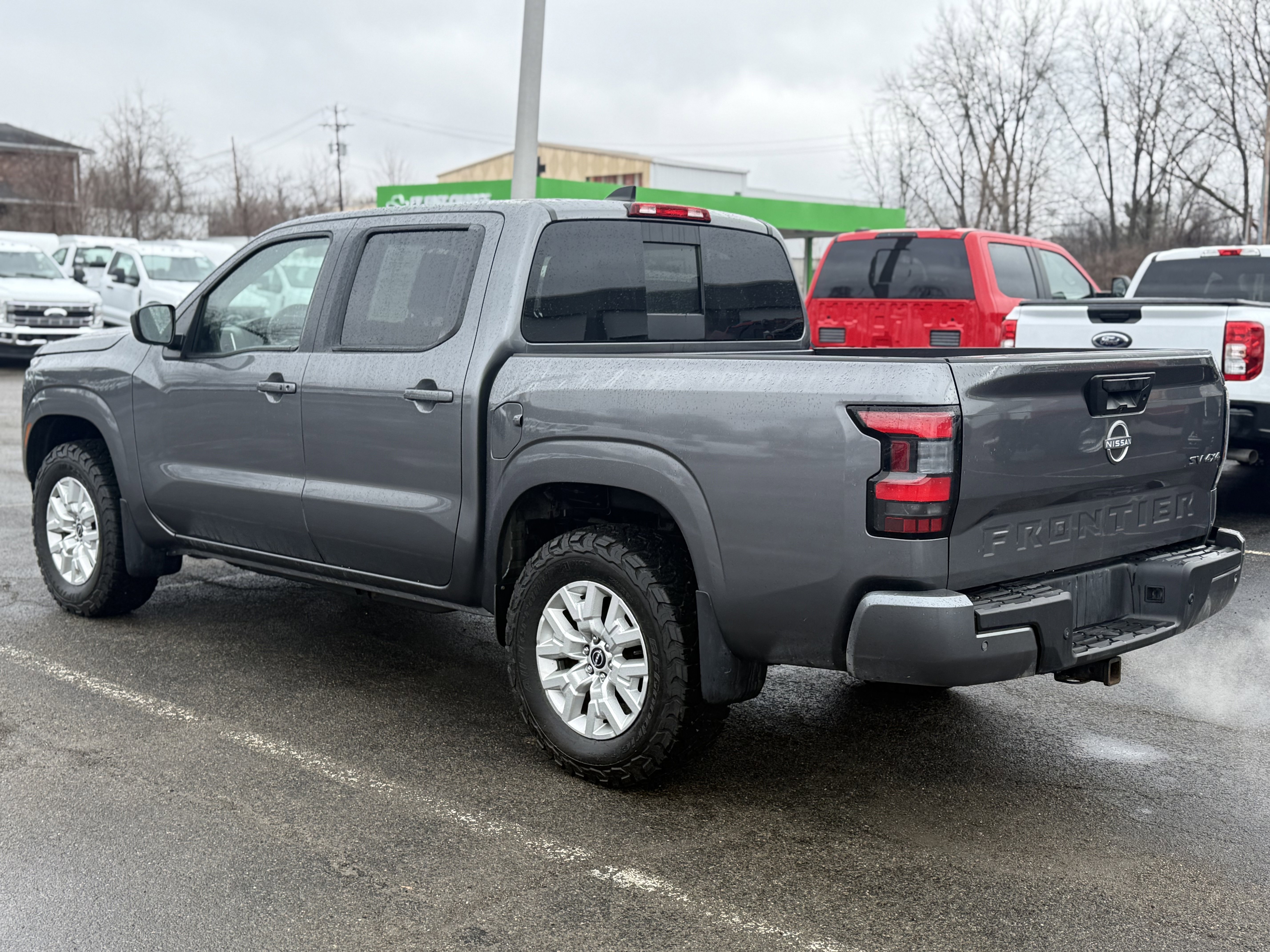 Used 2023 Nissan Frontier SV w/ SV Convenience Package image 5