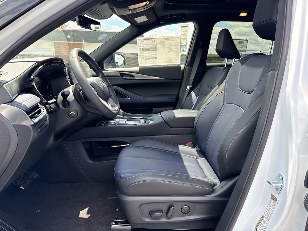 New 2027 INFINITI QX60 Sport w/ Dark Cargo Package AWD/4WD image 16