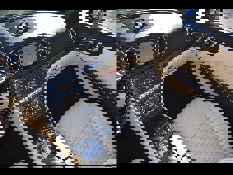 Used 2015 Mercedes-Benz SL 550 w/ Driver Assistance Package image 40