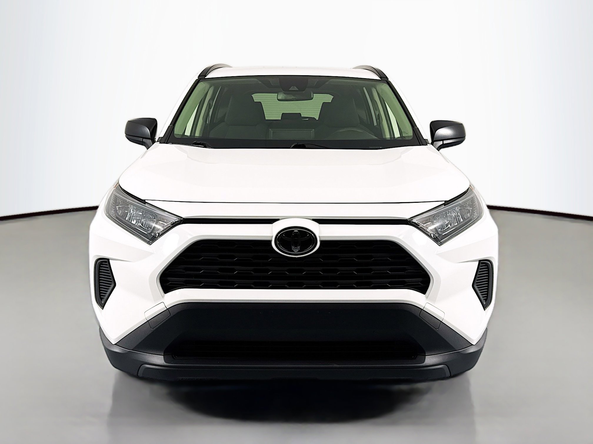 Used 2020 Toyota RAV4 LE w/ All Weather Liner Package video 2